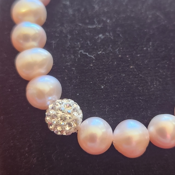 3 Bracelets - Pearls and Crystals - Pinkish - Picture 15 of 16